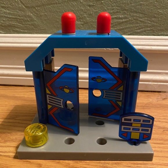 BRIO Space Man Astronaut & Shuttle - Picture 6 of 12